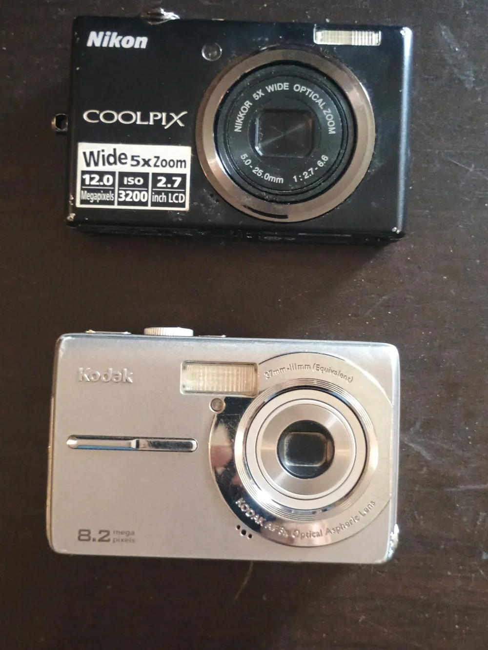 Nikon COOLPIX And Kodak Easy share Compact Digital Camera Lot